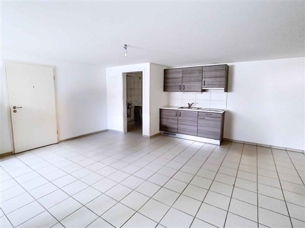 45 m² Raum, ideal für Handwerker oder Lagerung - 1