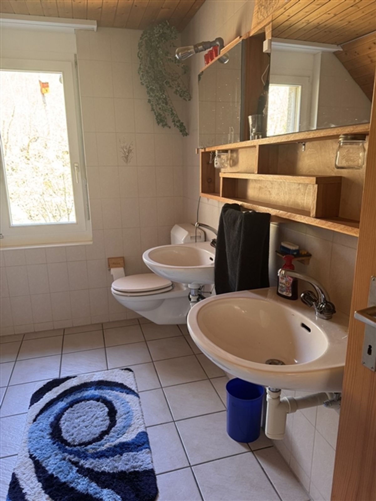6 ZIMMER-HAUS IN GRÜNEN (BE), MÖBLIERT, TEMPORÄR - 3