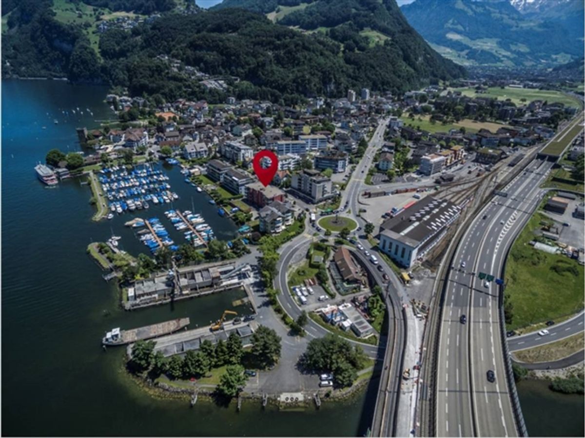 Vielseitige Dienstleistungsfläche im Erdgeschoss - 1