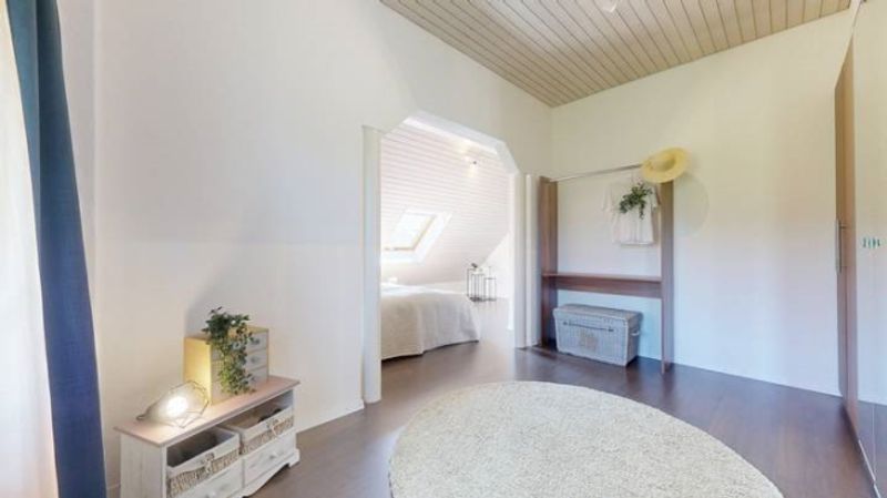 GROSSZÜGIGE DACHWOHNUNG MIT TRAUMTERRASSE - 6