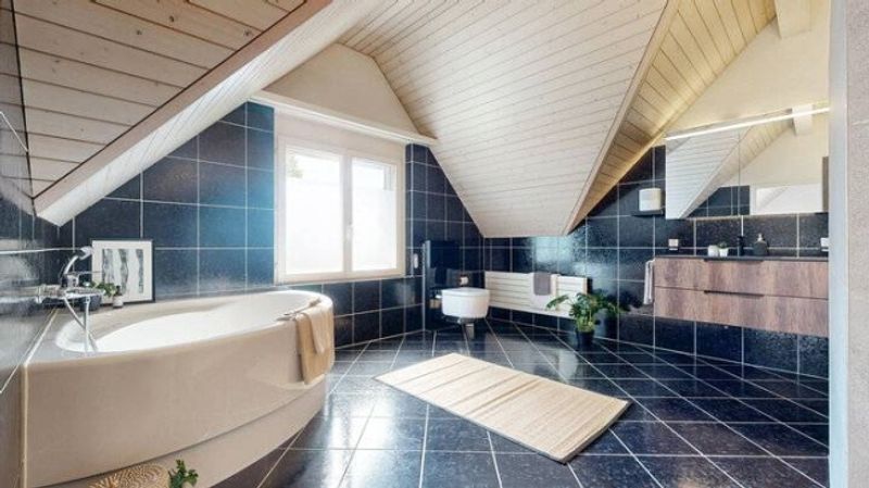 GROSSZÜGIGE DACHWOHNUNG MIT TRAUMTERRASSE - 5