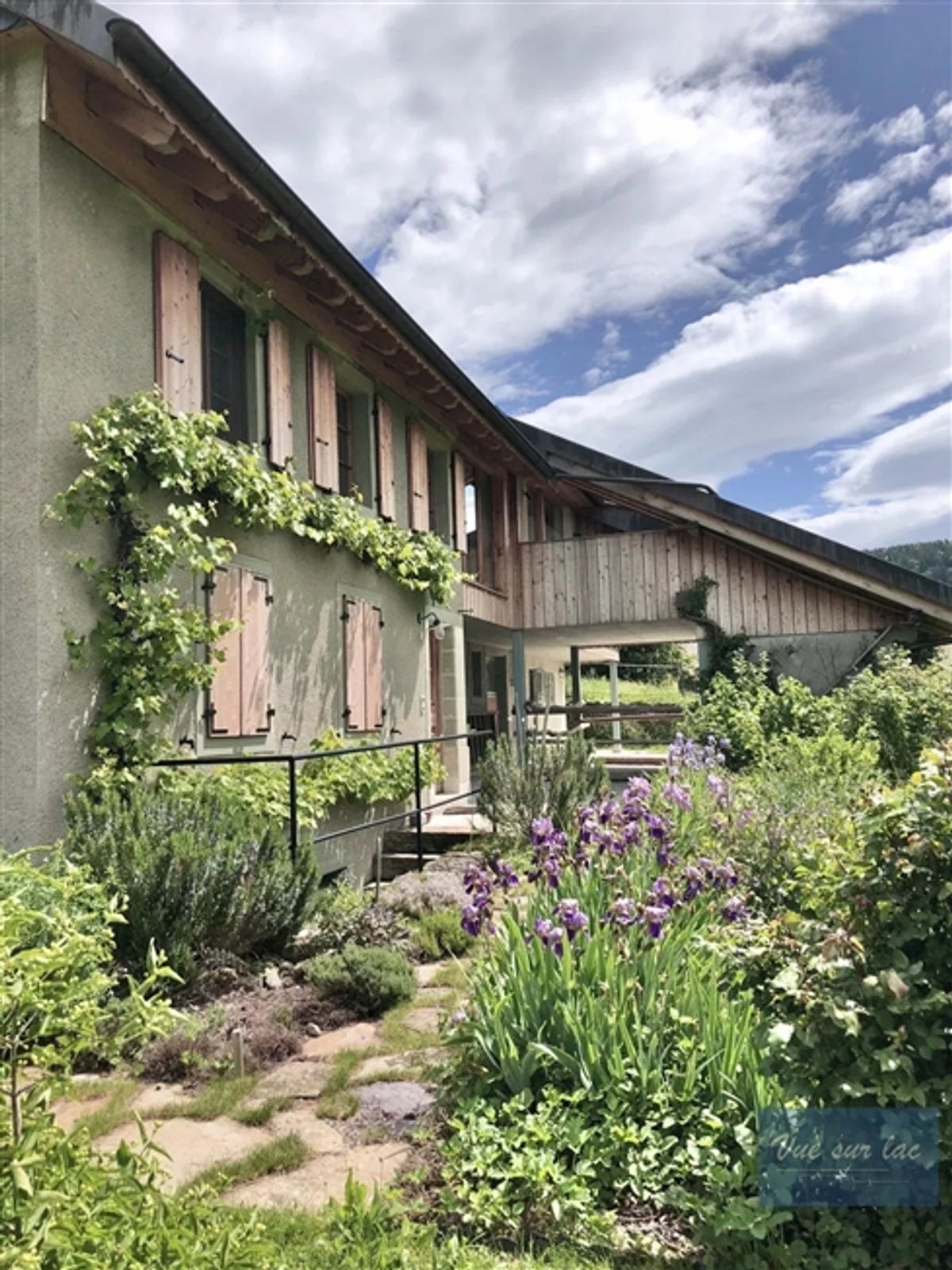 Wunderschön renoviertes Bauernhaus mit 2 Pferdeboxen - 4