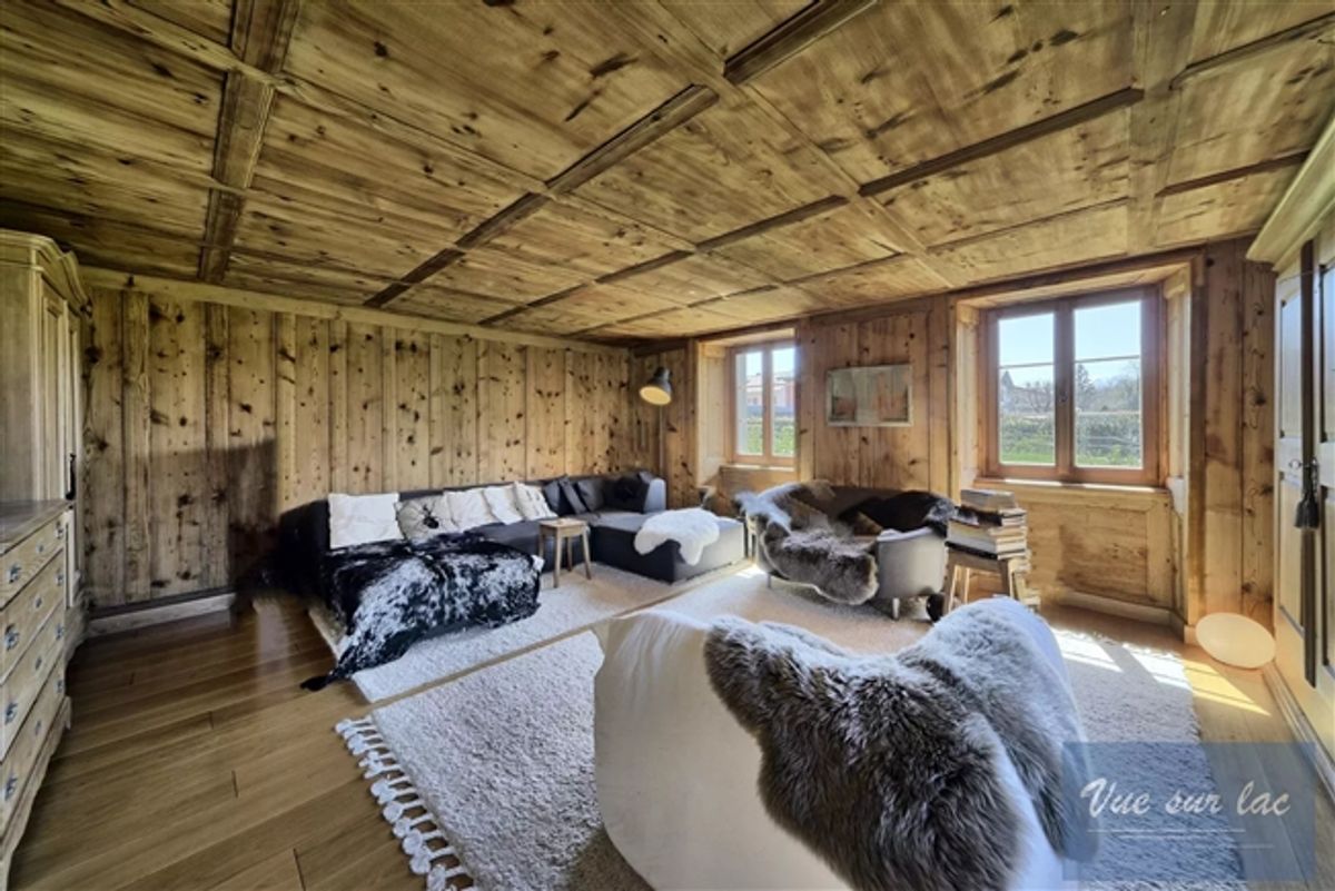 Wunderschön renoviertes Bauernhaus mit 2 Pferdeboxen - 6