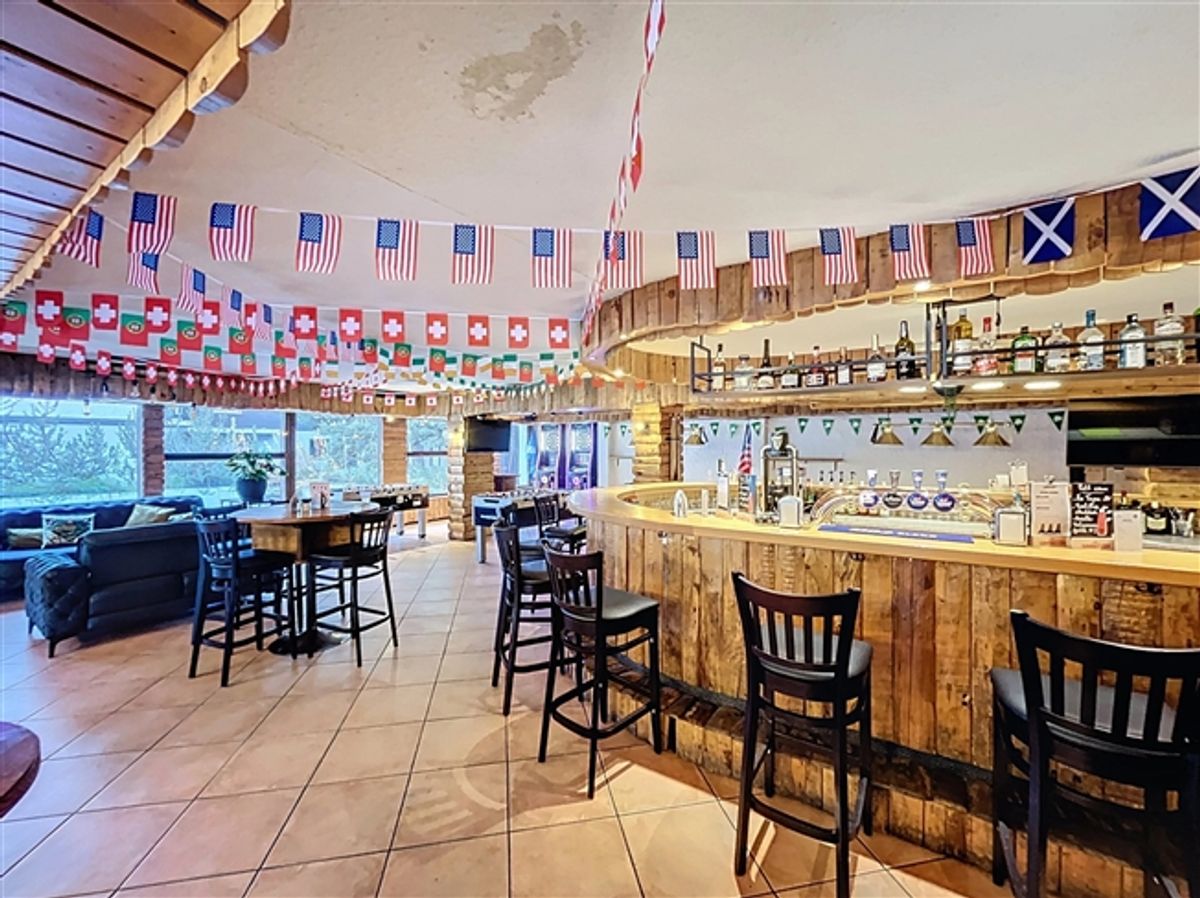 Bar/Restaurant im Herzen von Grimentz - 4