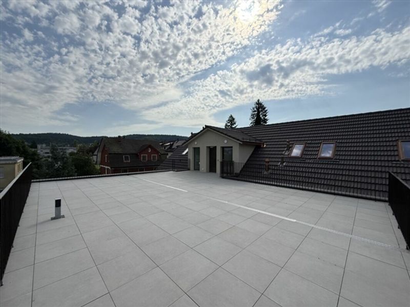 DAS KÖNNTE IHRE TERRASSE SEIN - 8