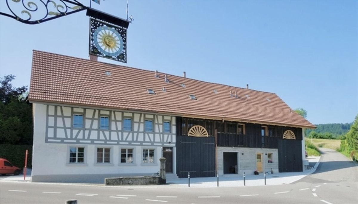3.5 Zimmer Haus angebaut, Lift, Top Ausbau - 1