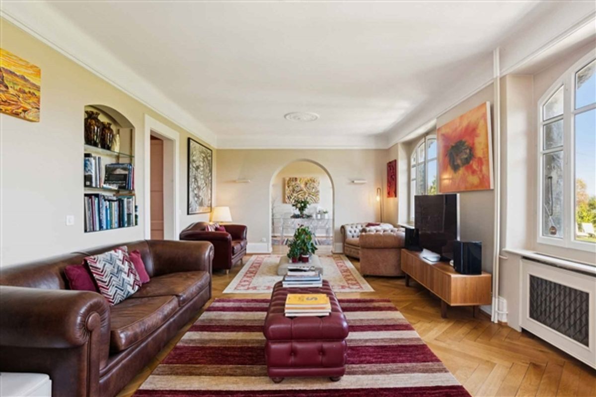 Prächtiges, freistehendes Haus mit Charakter renoviert - 7