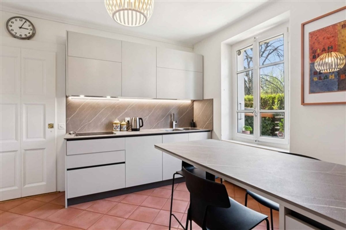 Prächtiges, freistehendes Haus mit Charakter renoviert - 4