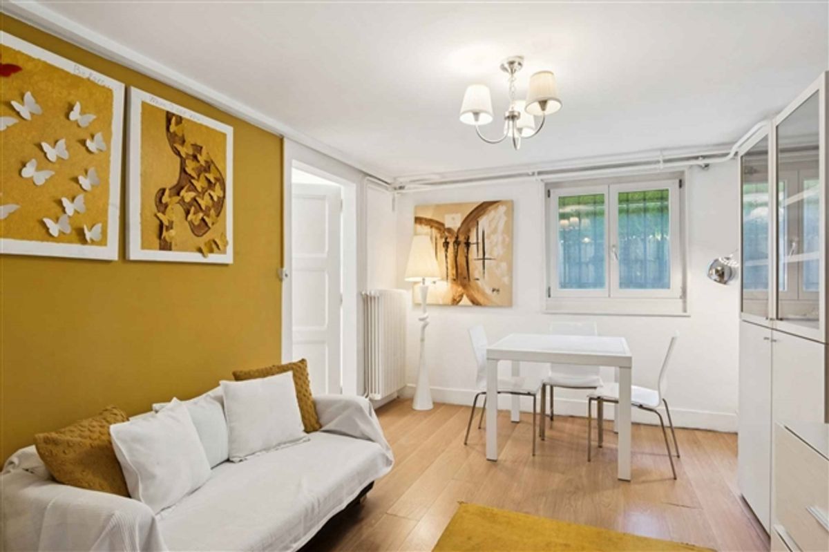 Prächtiges, freistehendes Haus mit Charakter renoviert - 12