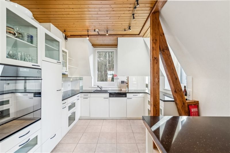 Einzigartige Maisonette
in prachtvoller Jugendstilvilla - 8