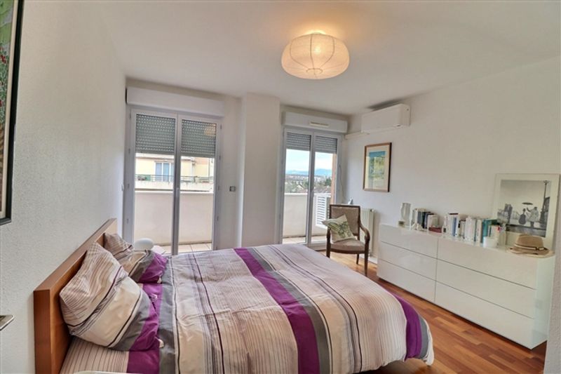 Hervorragendes Penthouse in bewohnter Lebensversicherung mit Rentenversicherung - 11