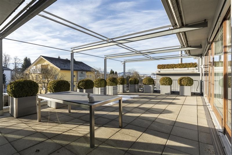 Stilvolle Familienwohnung mit herrlichen Terrassen - 10