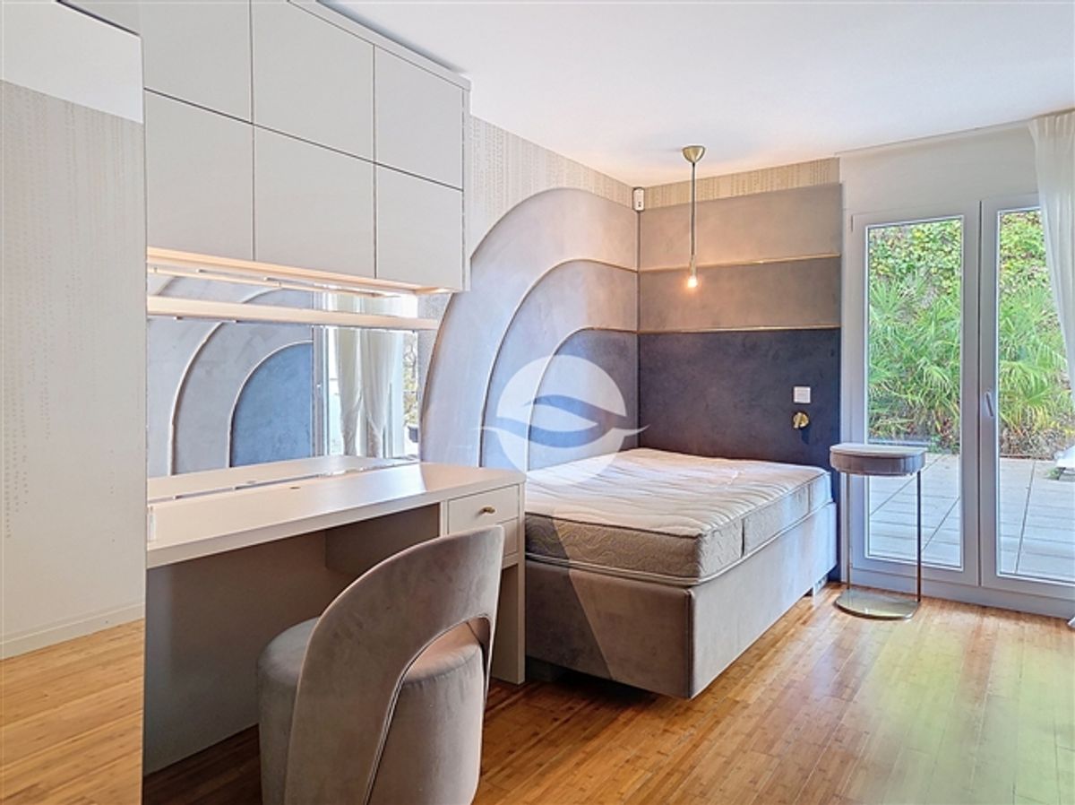 Gut möblierte Wohnung mit riesiger Terrasse in der Nähe des Sees - 8