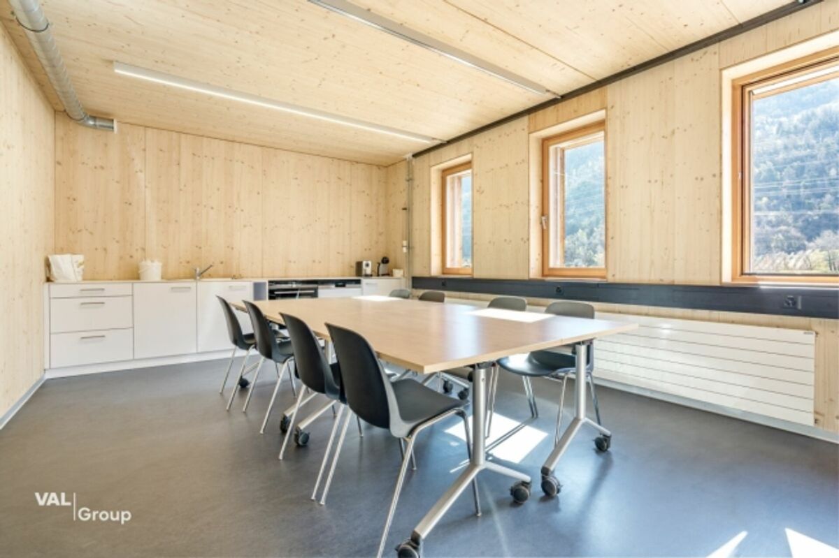 Bâtiment industriel unique - Construction en bois haut de gamme, utilisation polyvalente - 5