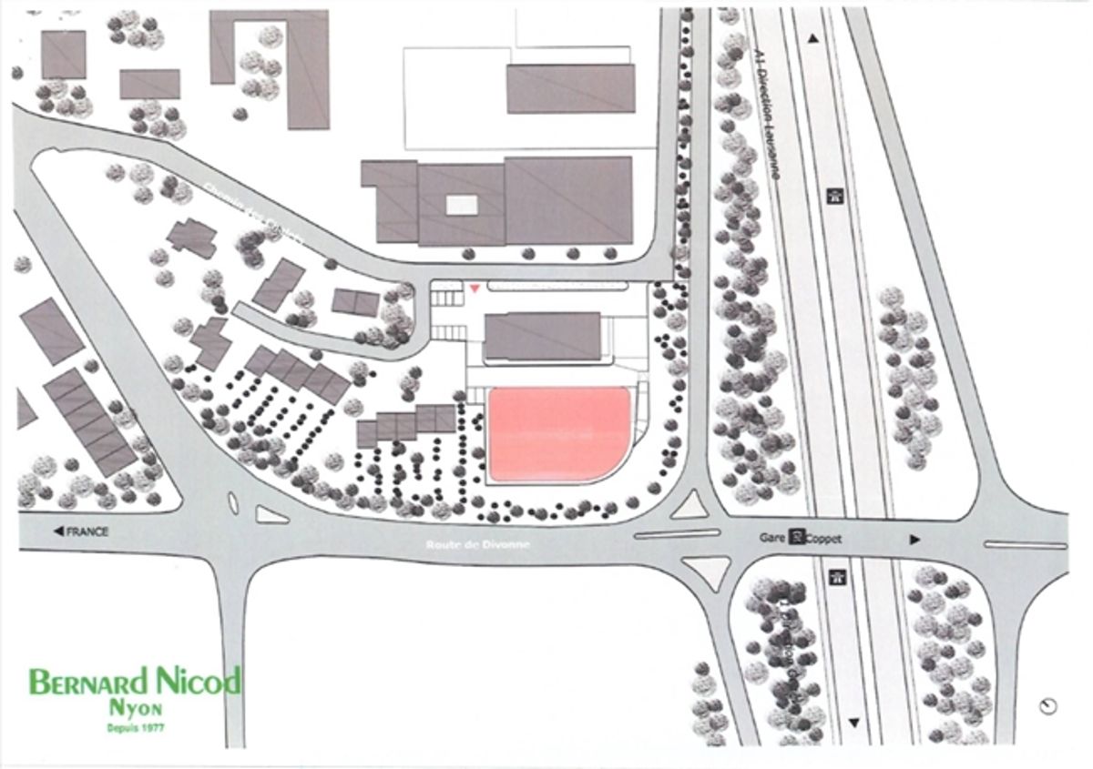 Oberes Stockwerk steht in einem neuen Bastelgebäude zum Verkauf - 8
