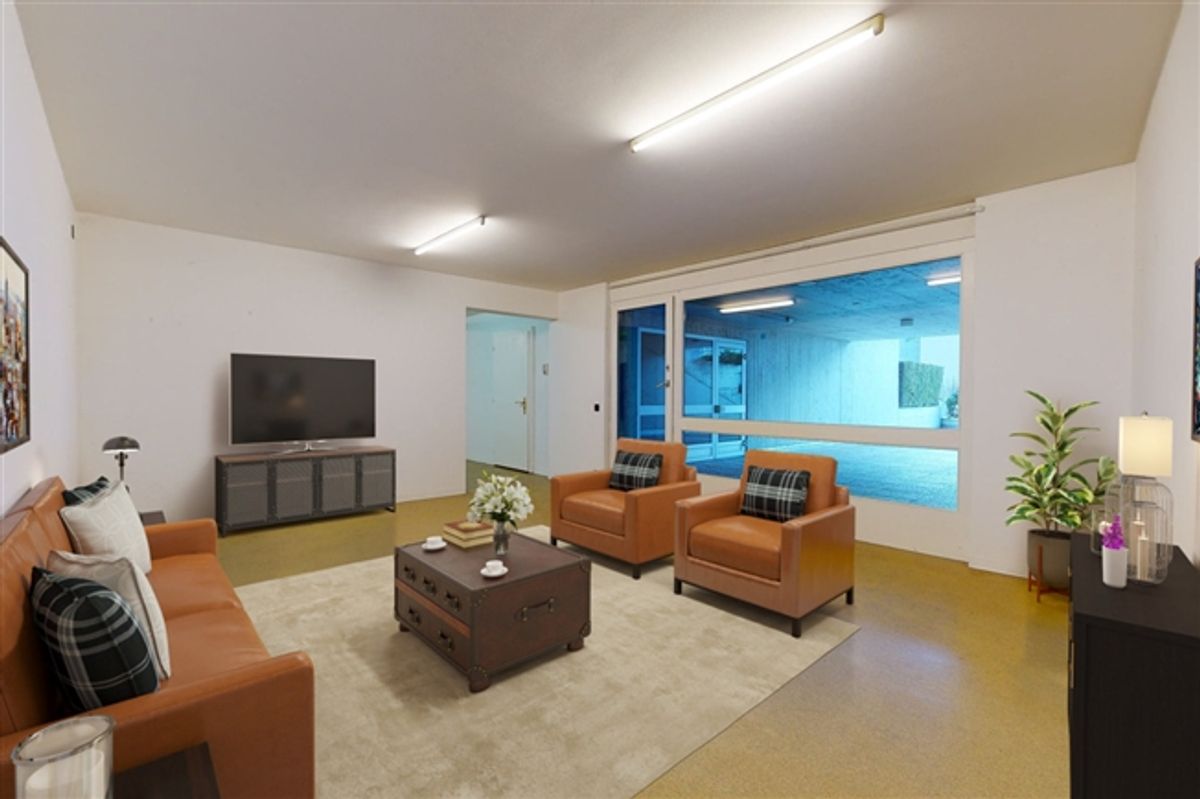 Große 2 Zimmerwohnung mit großem Potenzial - 2