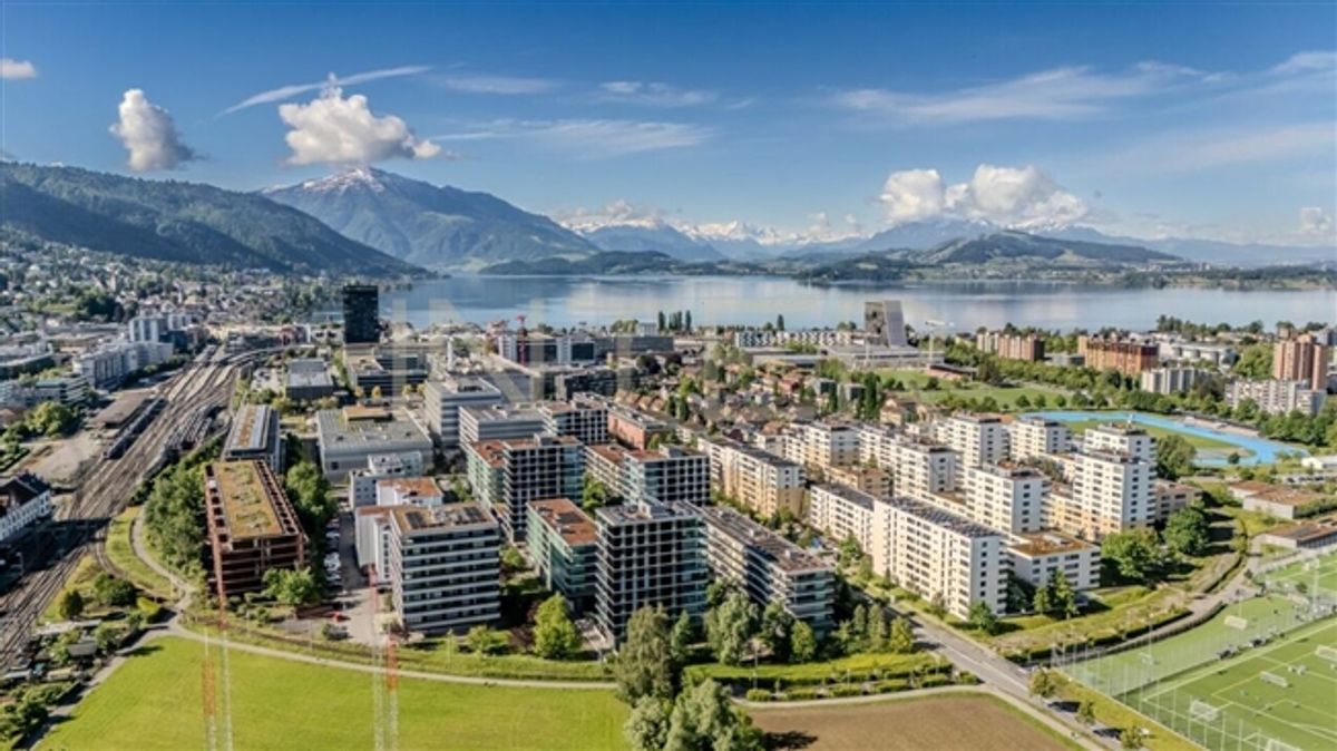 Reserviert Grosszügige 5.5-Zimmerwohnung mit grossem Balkon im Feldpark Zug - 1