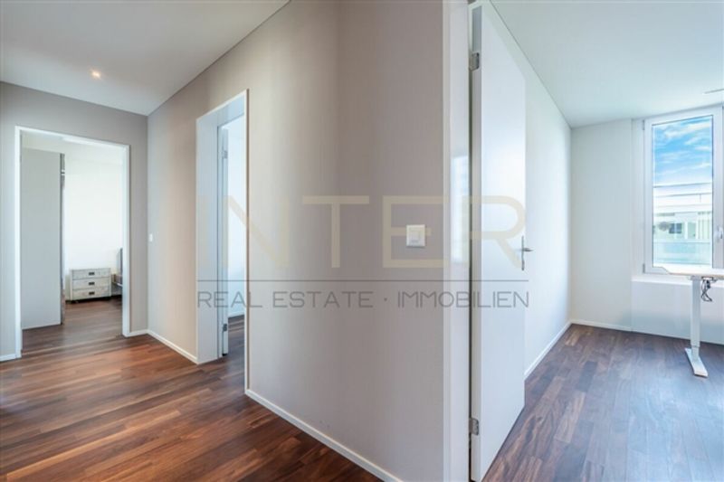 Reserviert Grosszügige 5.5-Zimmerwohnung mit grossem Balkon im Feldpark Zug - 11