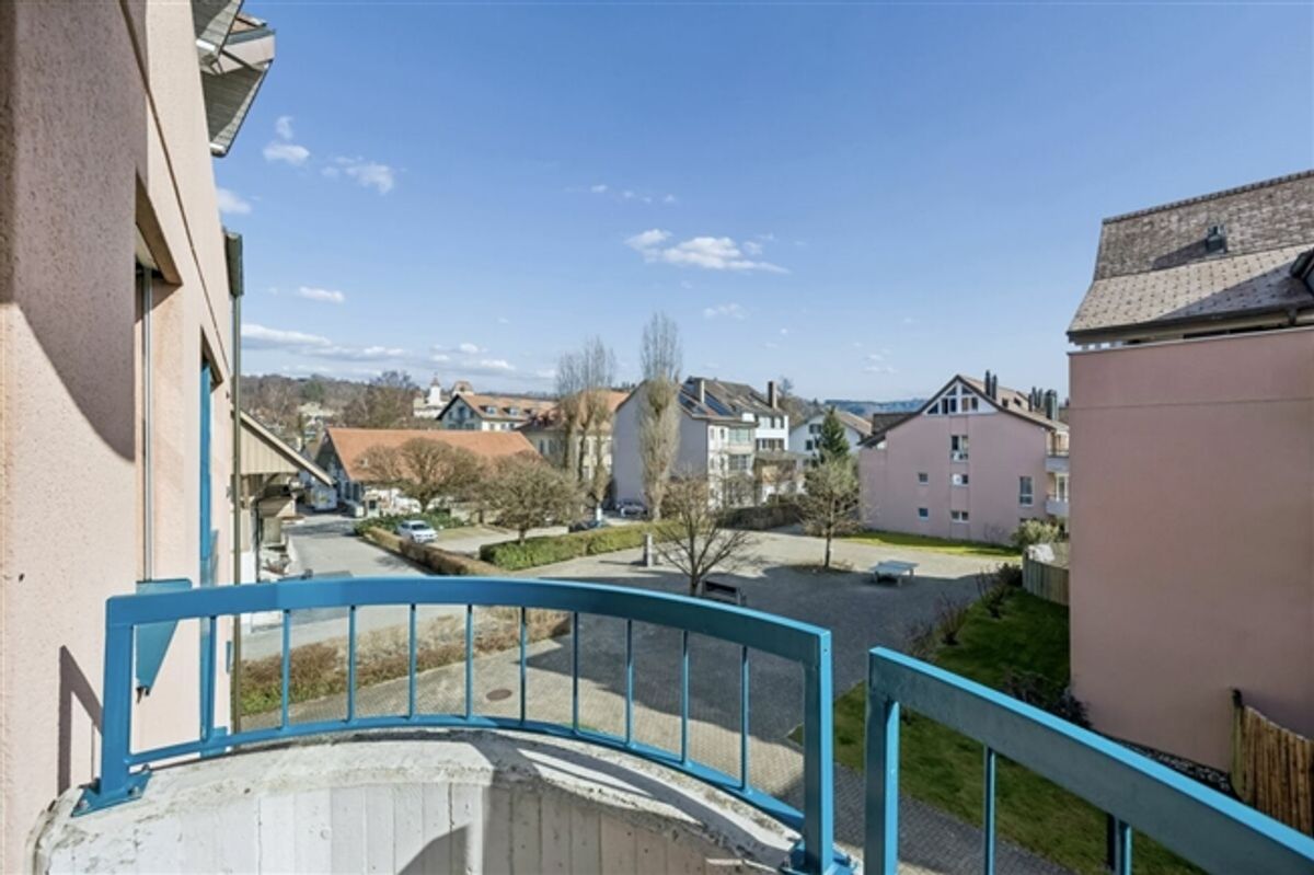 Attraktive Gewerberäumlichkeiten mit Archivräumen und Einstellhalle - 10