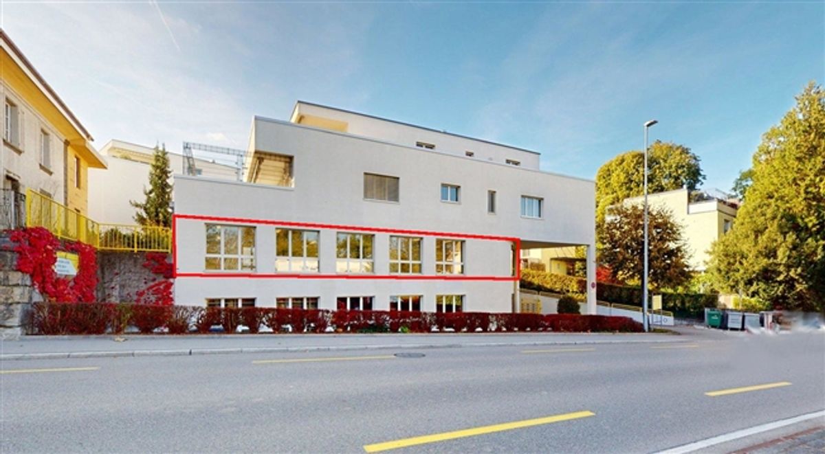 Idealer Business-Standort mit hoher Sichtbarkeit - 1