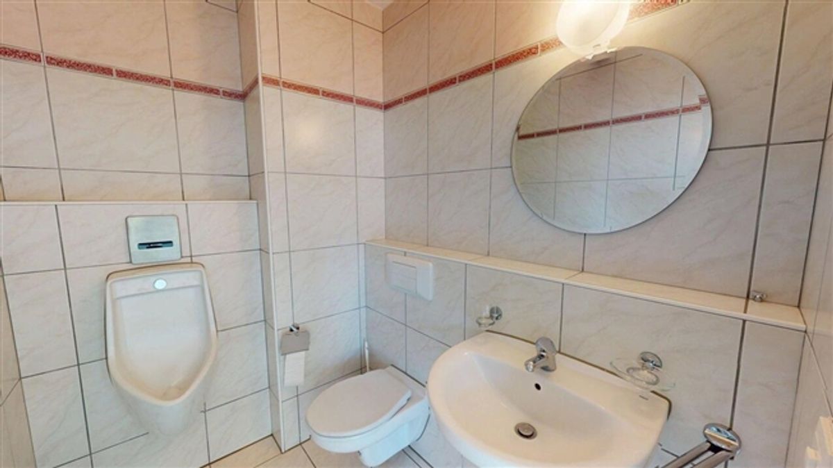 Idealer Business-Standort mit hoher Sichtbarkeit - 7
