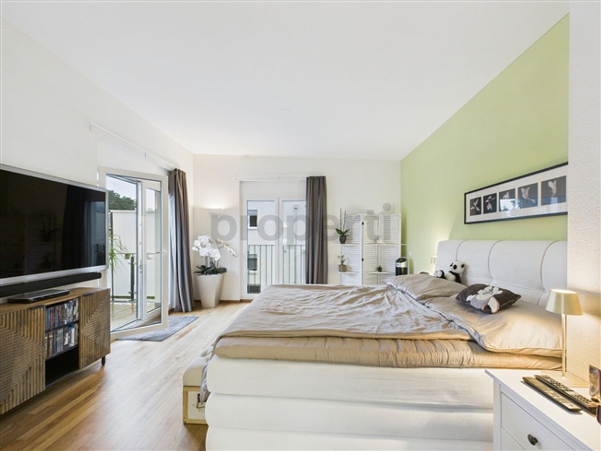 Exklusives Einfamilienhaus in Dürnten -  mit Sauna und Jacuzzi - 4