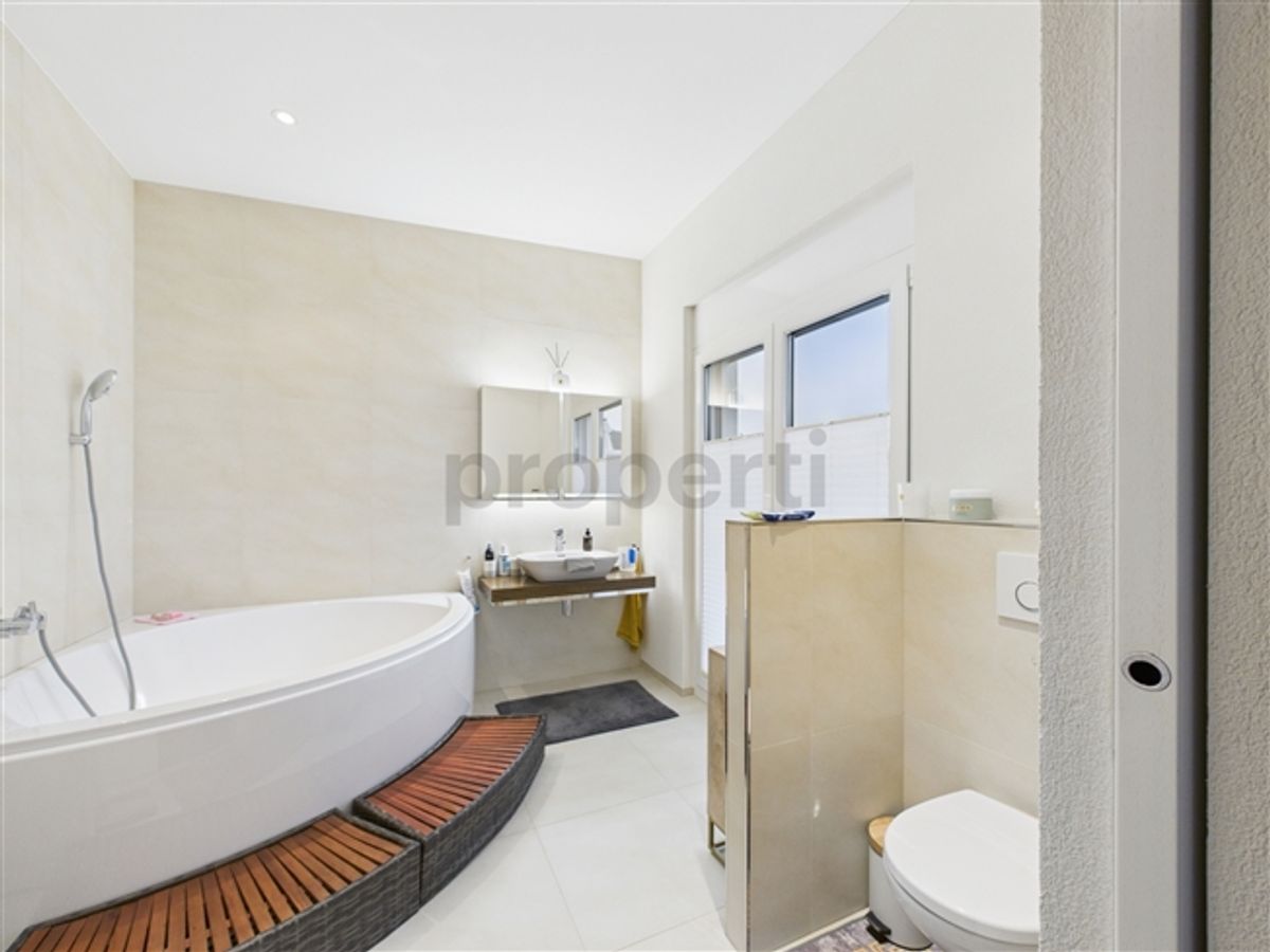 Exklusives Einfamilienhaus in Dürnten -  mit Sauna und Jacuzzi - 7