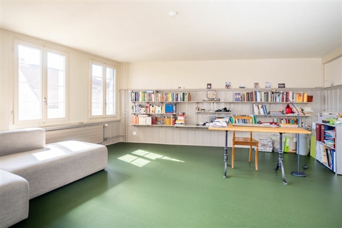 Totalsaniertes 6.5-Zimmer Mittelhaus mit historischem Charakter in Oberwinterthur - 6