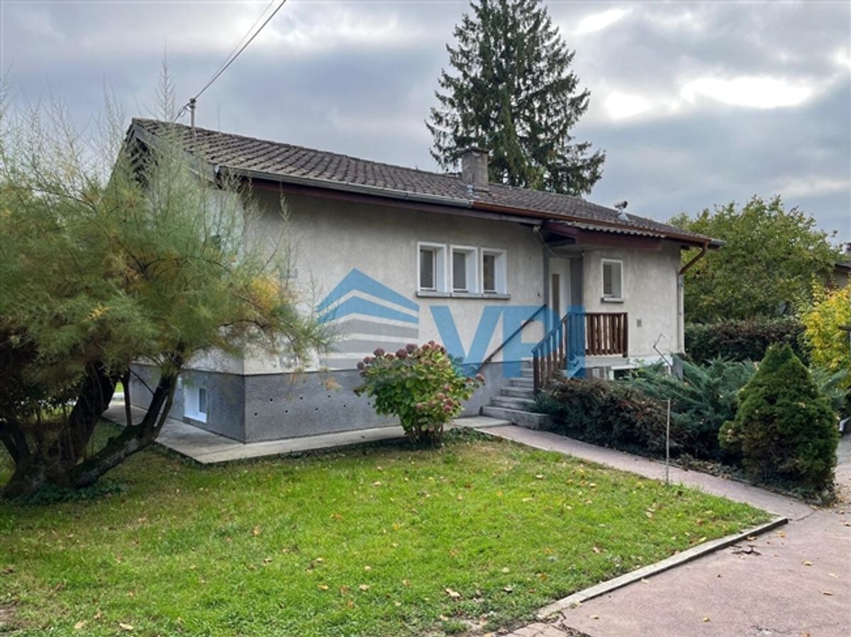 8-Zimmer-Villa zu mieten in Chêne-Bourg - 1