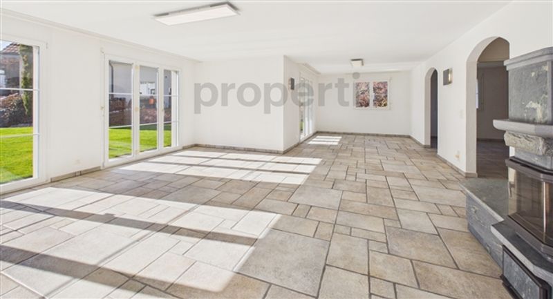 Modernes freistehendes 5.5-Zimmer-Einfamilienhaus mit Doppelgarage und zwei E-Ladestationen in Lindau - 4