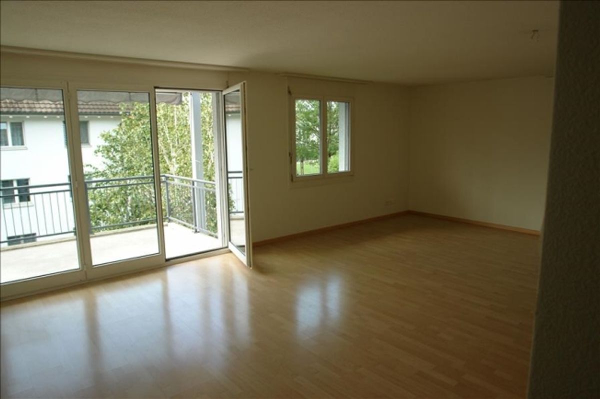 Hübsche Wohnung Nähe Haltestelle Alpenblick - 1