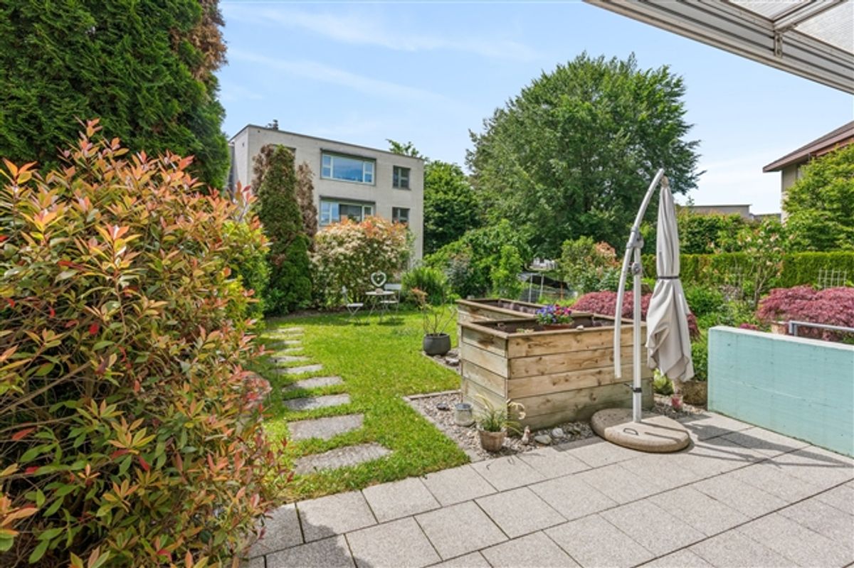 Ein Zuhause für alle Jahreszeiten - Garten im Sommer, Cheminée im W. - 1