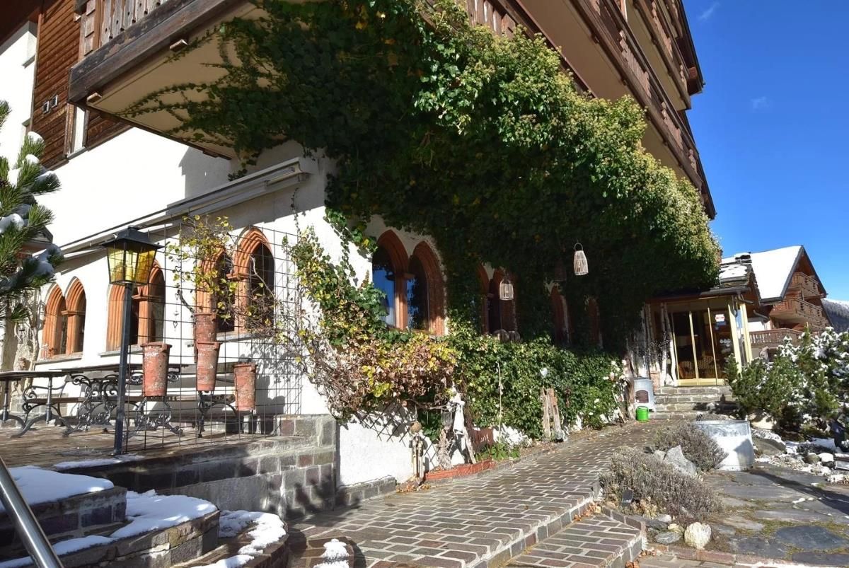 Grosszügige Räume mit Loftcharakter oberhalb Blitzingen - 2