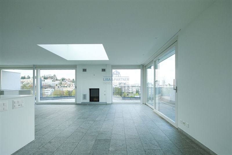 Wohnen über den Dächern von Binningen – luxuriöse Attika-Maisonette - 5