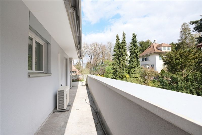Wohnen über den Dächern von Binningen – luxuriöse Attika-Maisonette - 7