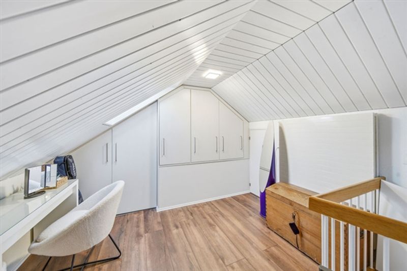 WOHNKOMFORT AUF ZWEI EBENEN - 4.5 ZIMMER MAISONETTE NUR WENIGE MINUTEN VON DER STADT - 7