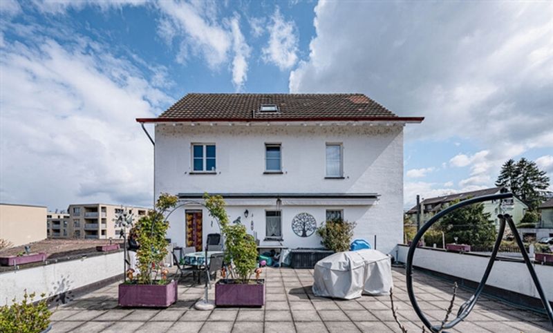 WOHN- UND GESCHÄFTSHAUS MIT POTENZIAL IM HERZEN VON ETTINGEN - 8