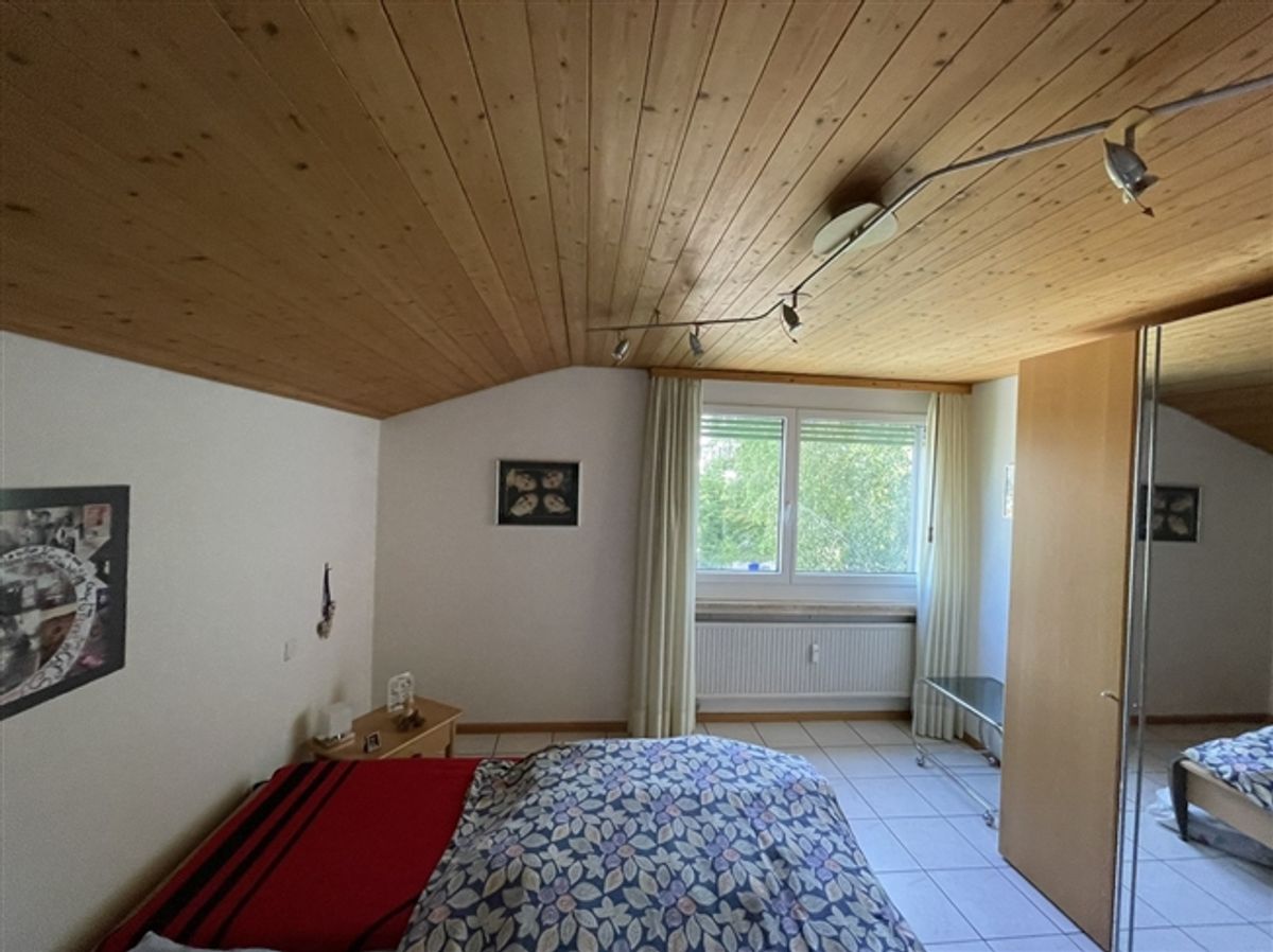 Bezaubernde Maisonette-Dachwohnung in Binningen - 9