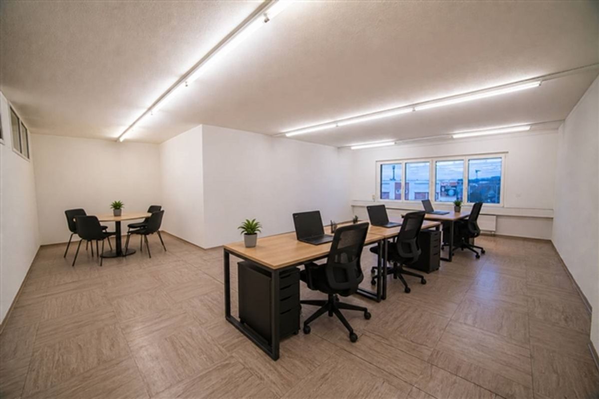 Ihr kompaktes Büro im 2. Obergeschoss - 0