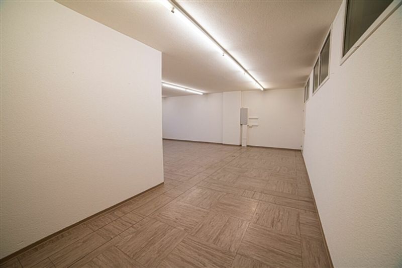 Ihr kompaktes Büro im 2. Obergeschoss - 3