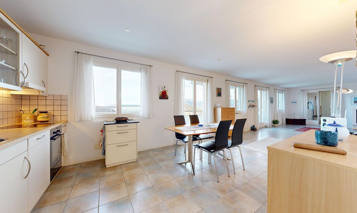 Lichtdurchflutete 1.5-Zimmerwohnung mit Weitsicht in Kriens - 2