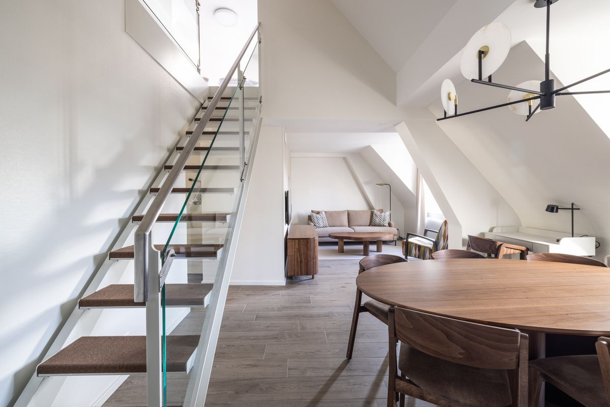 3 Bedroom Duplex Serviced Apartment Beckenhof - 2