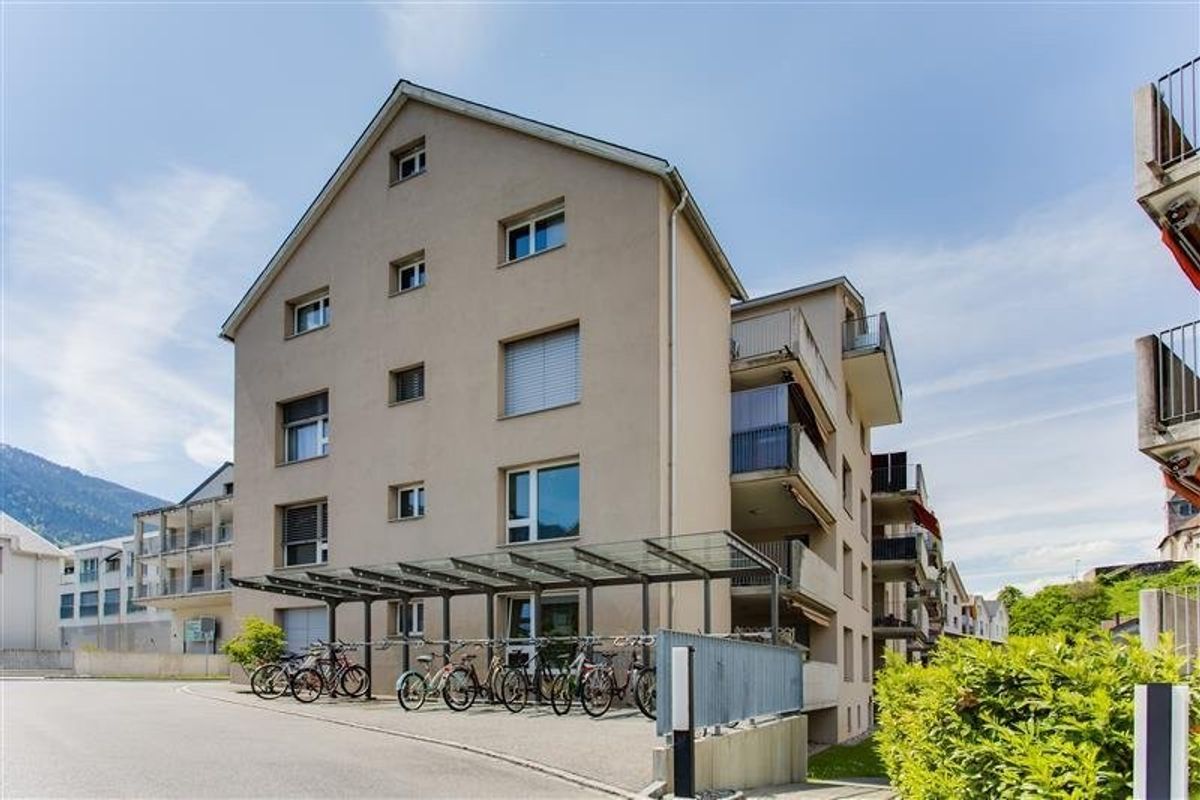 Gemütliche 4.5 Maisonettewohnung im Herzen von Domat/Ems - 0