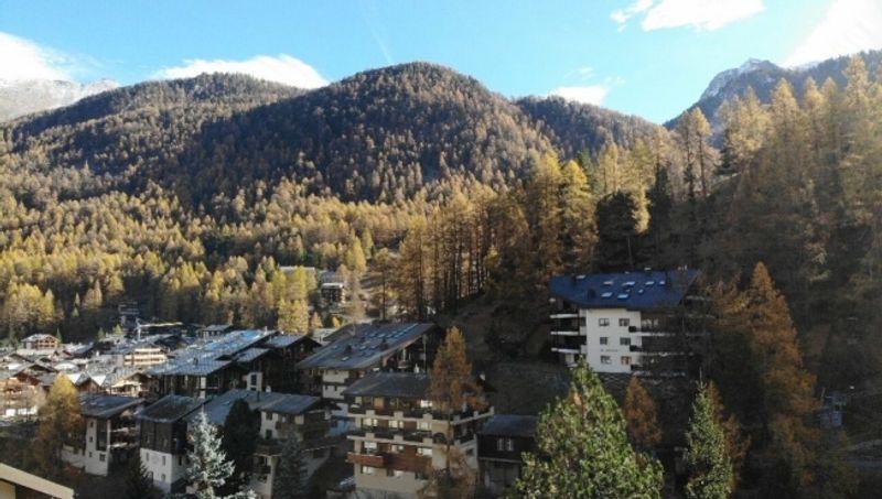 Zwischen Himmel und Berg - Wohnen auf zwei Etagen in Zermatt - 8