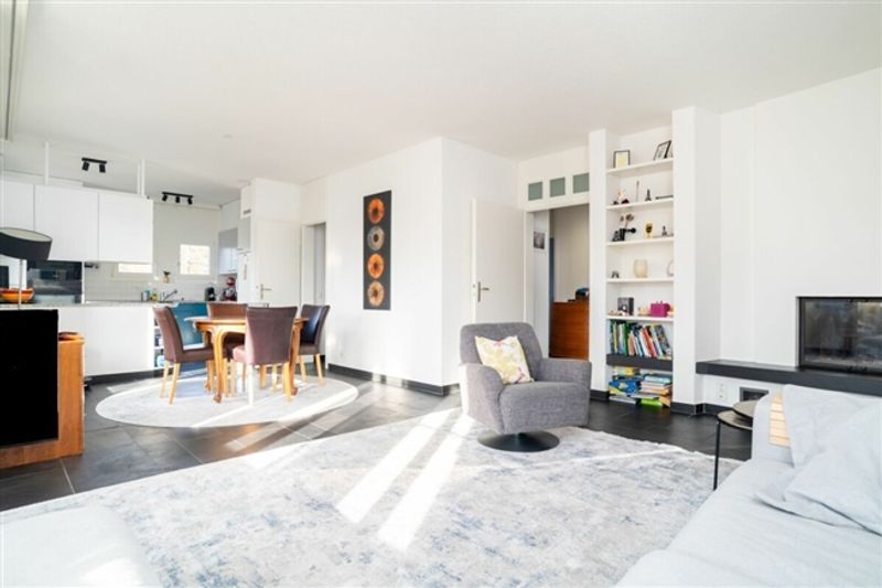 Stilvolle 6.5-Zimmer Maisonettewohnung mit Atelier an toller Lage - 3