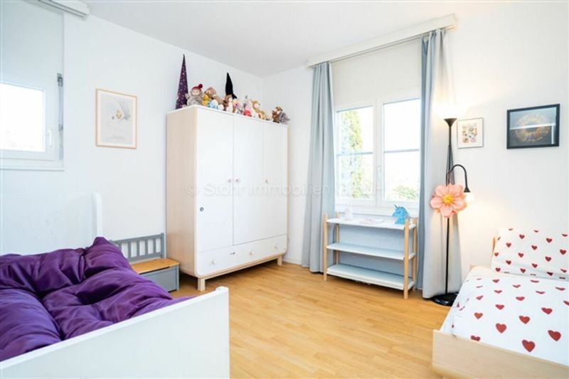 Stilvolle 6.5-Zimmer Maisonettewohnung mit Atelier an toller Lage - 12
