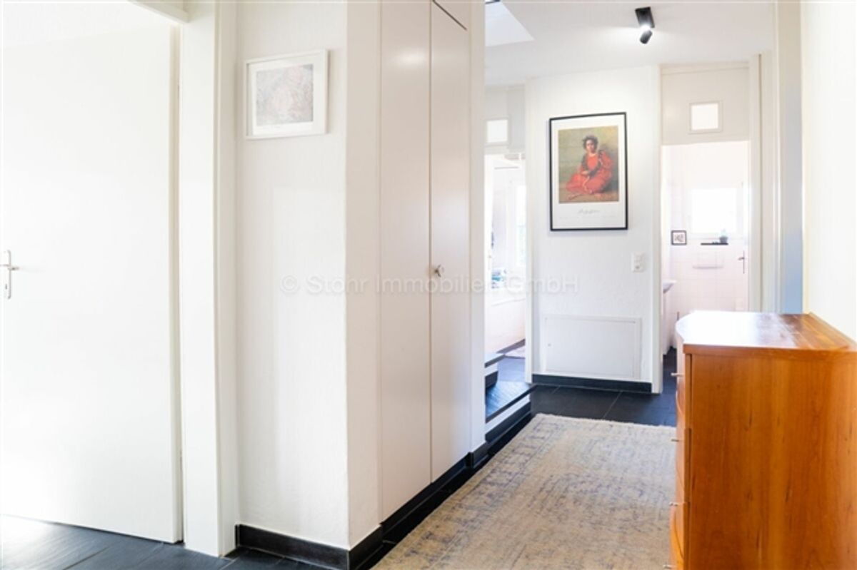 Stilvolle 6.5-Zimmer Maisonettewohnung mit Atelier an toller Lage - 7