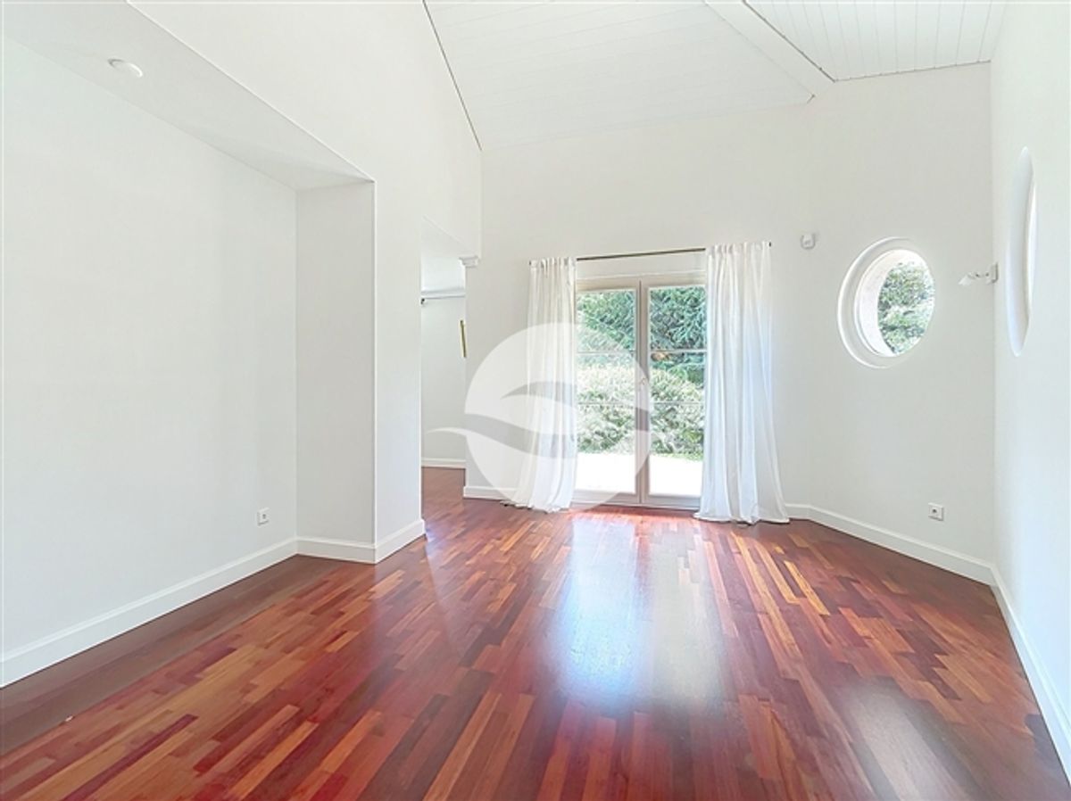 Wunderschöne 10,5-Zimmer-Villa + unabhängiges Studio - 12