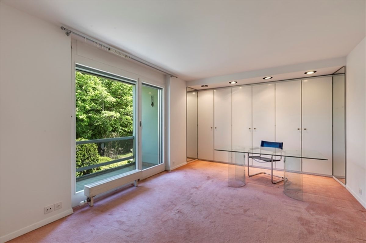 Geräumige und helle Wohnung in einer begehrten Gegend - 4