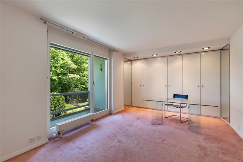 Geräumige und helle Wohnung in einer begehrten Gegend - 5